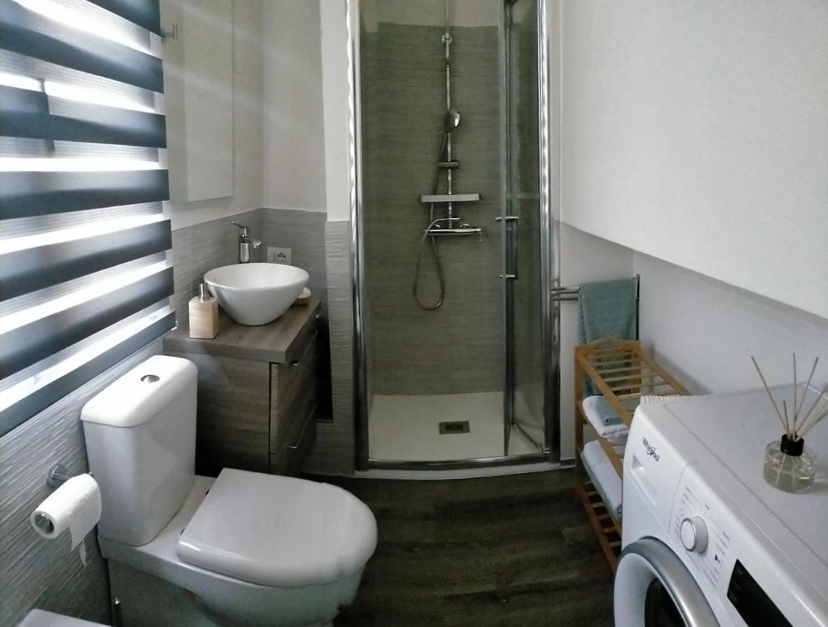 Appartement Kinghouse à Domodossola Extérieur photo