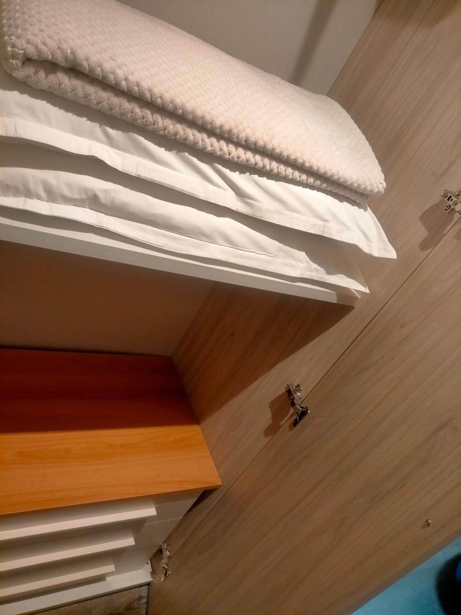 Appartement Kinghouse à Domodossola Chambre photo
